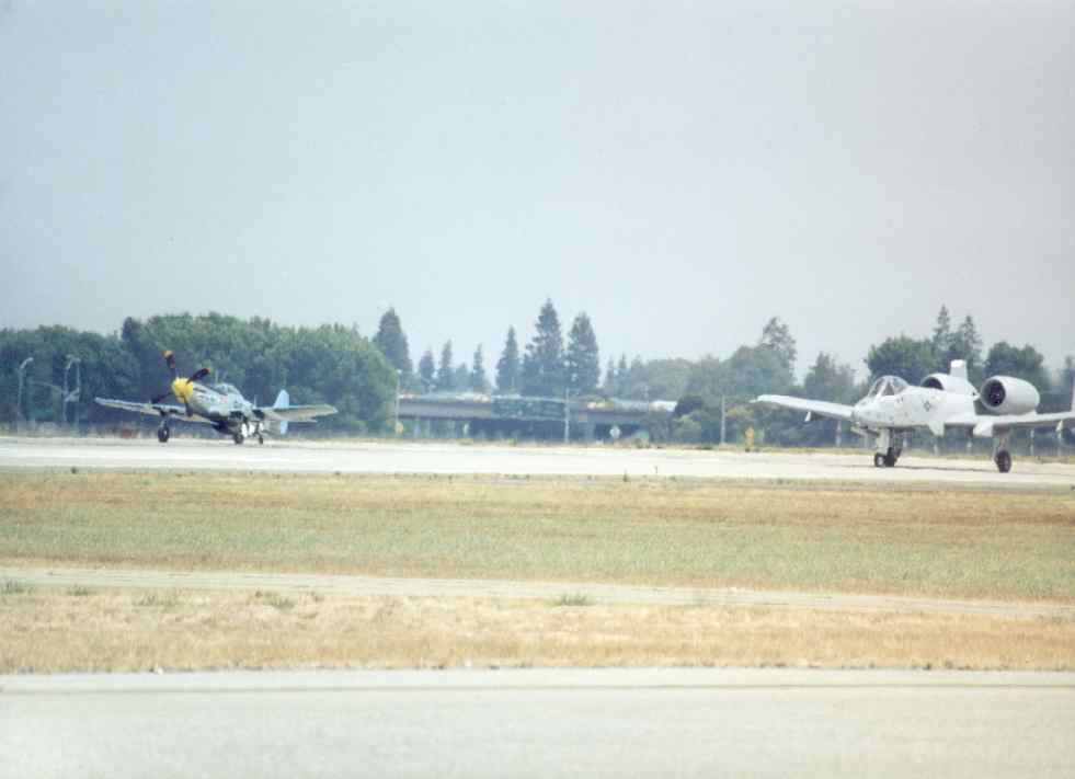 USAF A-10 Warthog Maneuvers