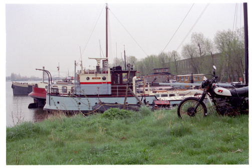 House Boat and Motorcycle in Zeeburg