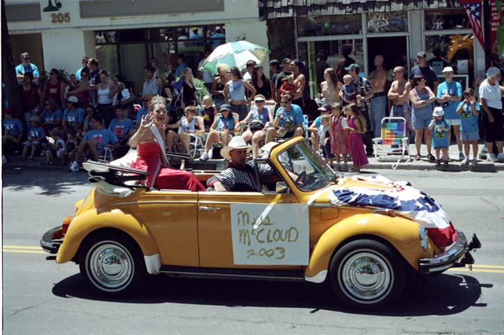 Independence Day Parade, Miss McCloud